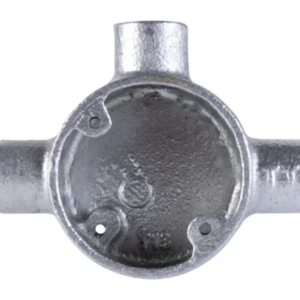 Manufactured from malleable iron Hot dipped galvanised after manufacture and meets the most demanding Class 4 corrosion protection standard Internal depth 28mm Tapped M4 hole for earth terminal in base